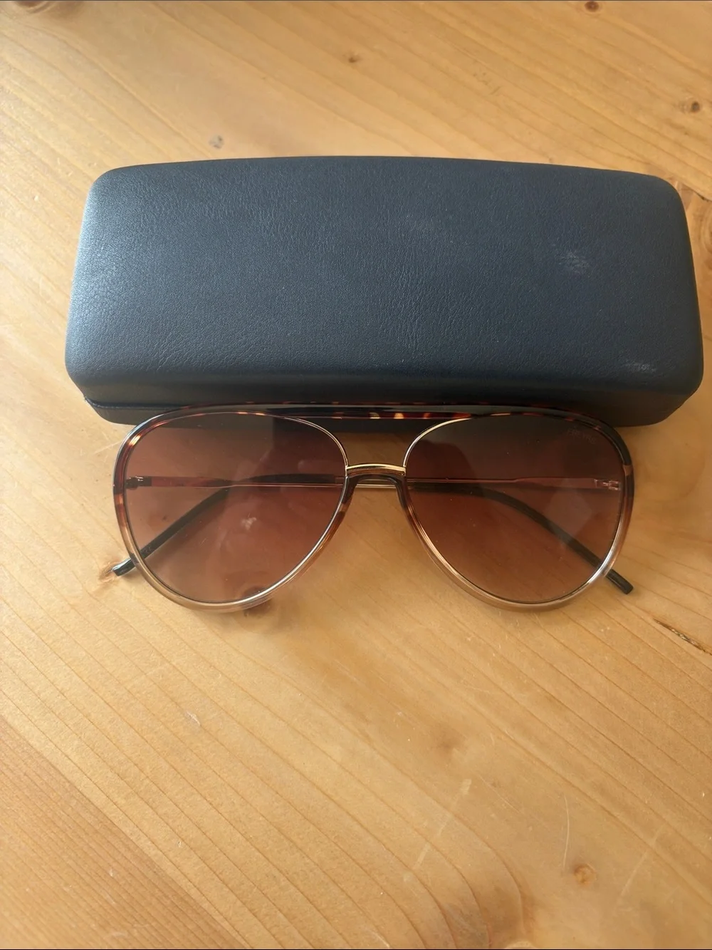 Freyrs Aviator Sunglasses with Brown Tortoise Gold Gradient Lenses